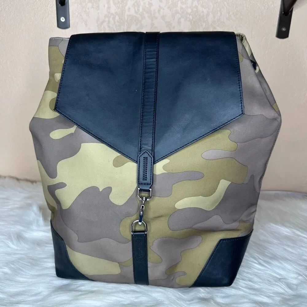 Stella & Dot Camo Backpack